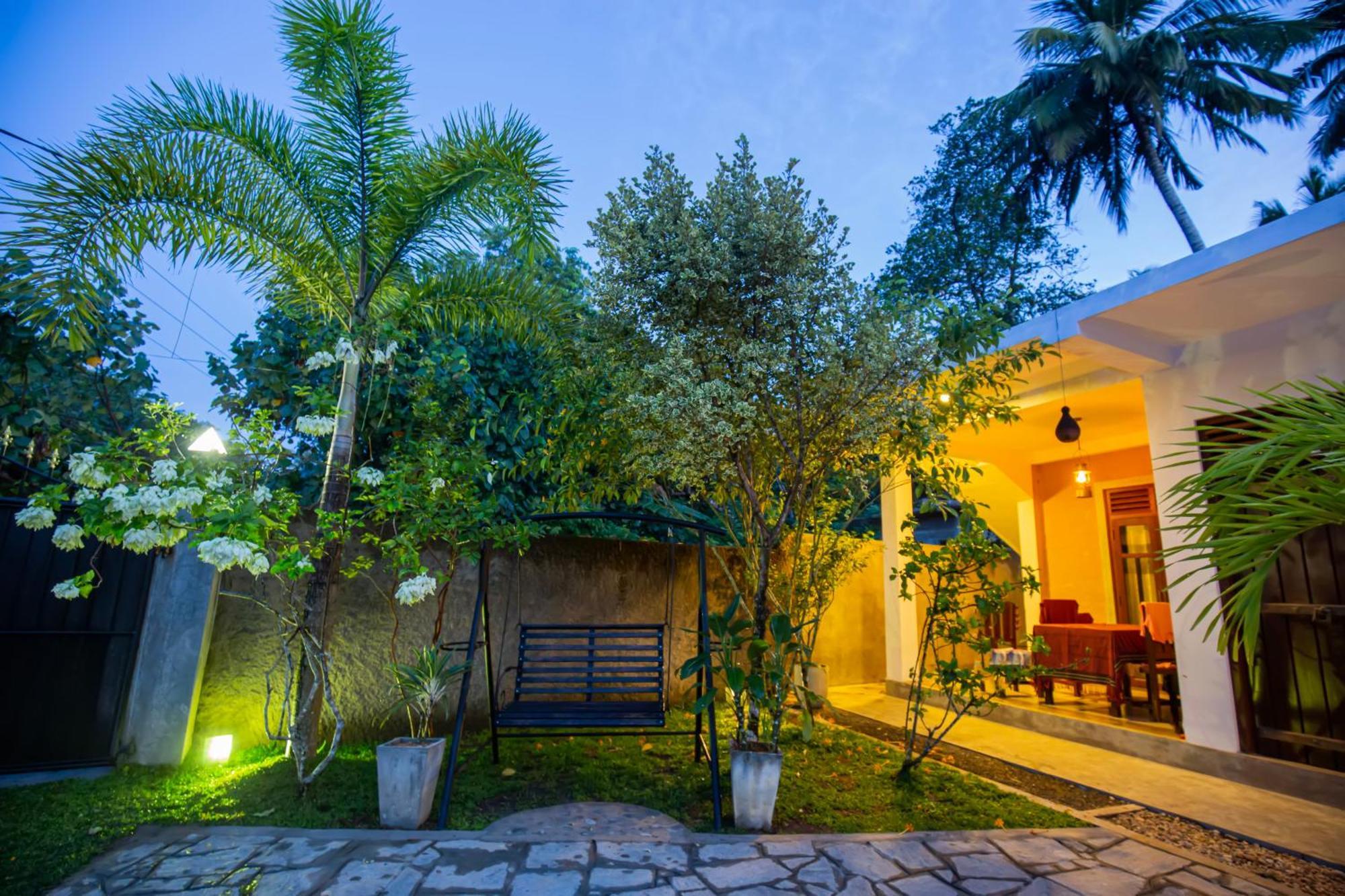 Saku Residence Unawatuna Exterior photo